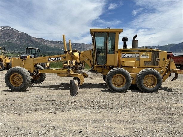 Motoconformadoras Deere 770CH de segunda mano en venta Ref.: 1692389900220220 No. 4