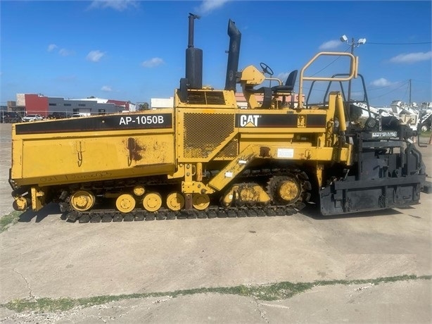 Pavimentadoras Caterpillar AP-1050B seminueva Ref.: 1694109637254719 No. 2