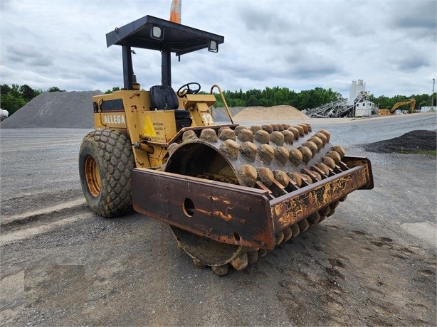 Compactadora Vibratoria Caterpillar CP-563 usada de importacion Ref.: 1695840889969920 No. 3