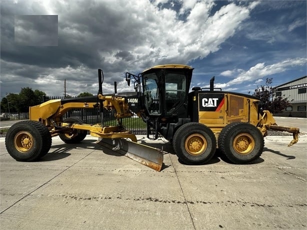 Motoconformadoras Caterpillar 140M seminueva en perfecto estado Ref.: 1704474078266066 No. 2