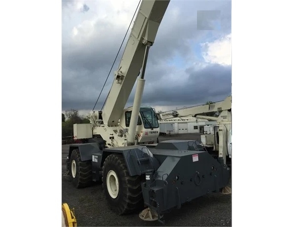 Gruas Terex RT665 de segunda mano Ref.: 1704576890541993 No. 3