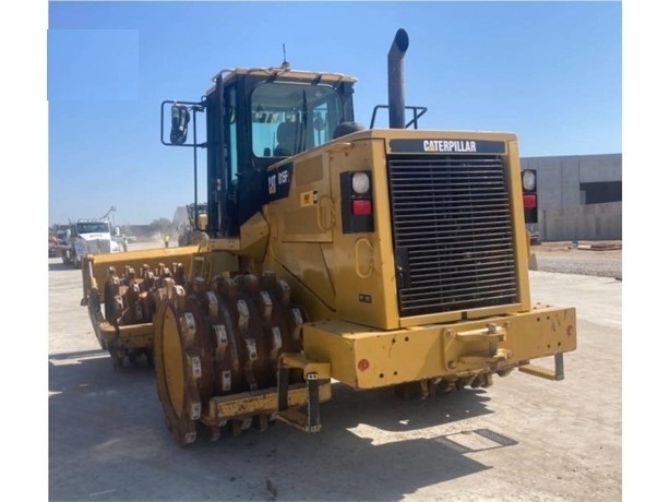 Compactadoras Suelos Y Rellenos Caterpillar 815F en venta Ref.: 1705165593855774 No. 4