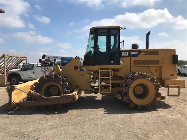 Compactadoras Suelos Y Rellenos Caterpillar 815F importada de seg Ref.: 1705165857861363 No. 2