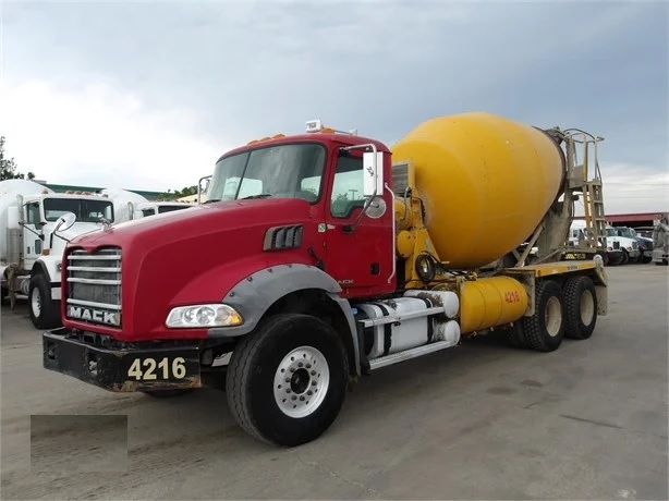 Mezcladoras De Concreto Mack GU813