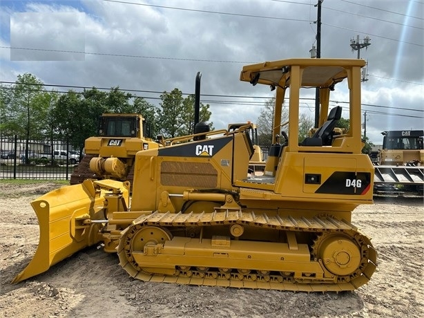 Tractores Sobre Orugas Caterpillar D4G