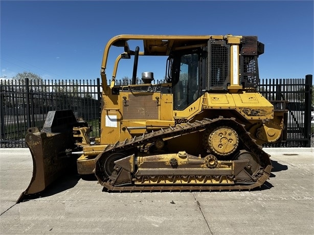 Dozers/tracks Caterpillar D6M