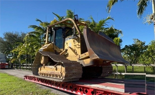 Tractores Sobre Orugas Caterpillar D6M