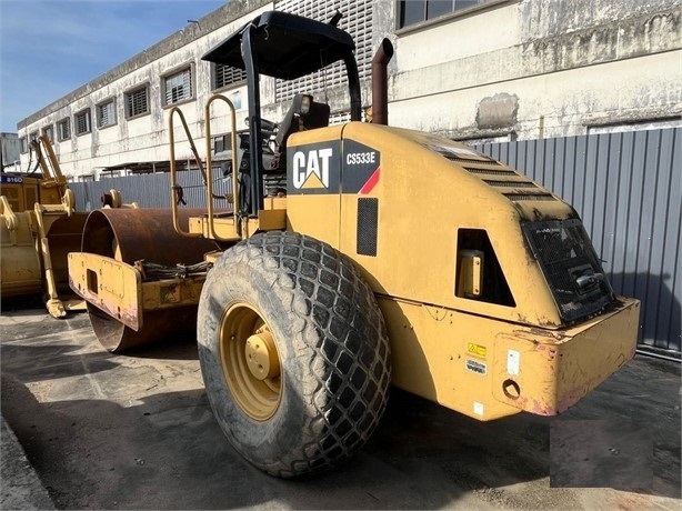 Compactadora Vibratoria Caterpillar CS-533E usada a la venta Ref.: 1718220471548839 No. 4