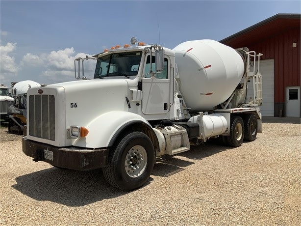 Mezcladoras De Concreto PETERBILT 365