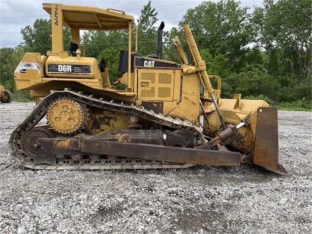 Tractores Sobre Orugas Caterpillar D6R seminueva en perfecto esta Ref.: 1721760824428468 No. 2