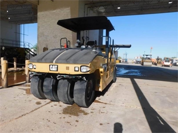 Compactors Tires Asphalt Caterpillar CW34