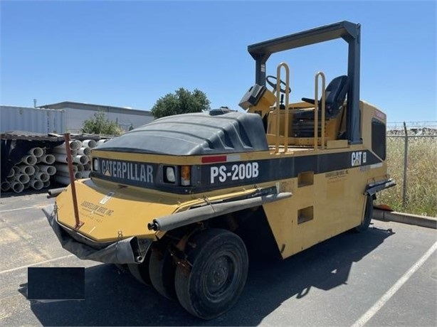 Compactors Tires Asphalt Caterpillar PS-200B