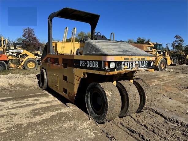 Compactadora Con Llantas Caterpillar PS-200B de importacion a la  Ref.: 1721940117028964 No. 3