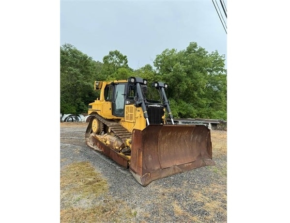 Dozers/tracks Caterpillar D6R