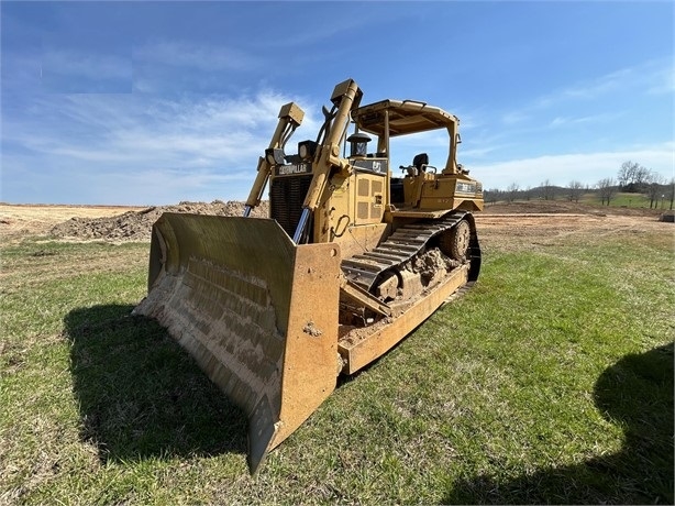 Dozers/tracks Caterpillar D6R