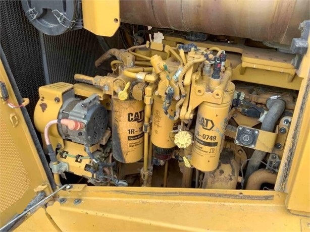 Tractores Sobre Orugas Caterpillar D8T de segunda mano en venta Ref.: 1723239819368940 No. 4