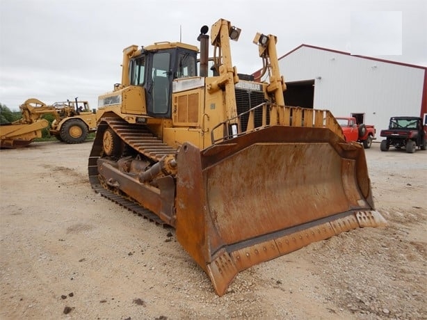 Dozers/tracks Caterpillar D8R