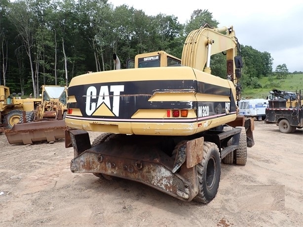 Excavadora Sobre Ruedas Caterpillar M320 seminueva en perfecto es Ref.: 1727973322532801 No. 4