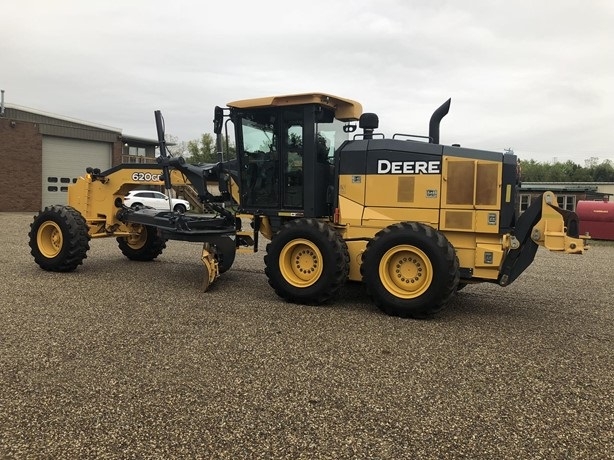 Motoconformadoras Deere 620G usada a la venta Ref.: 1728322576240218 No. 2