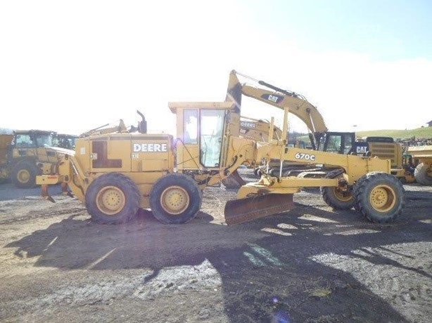 Motor Graders Deere 670CH