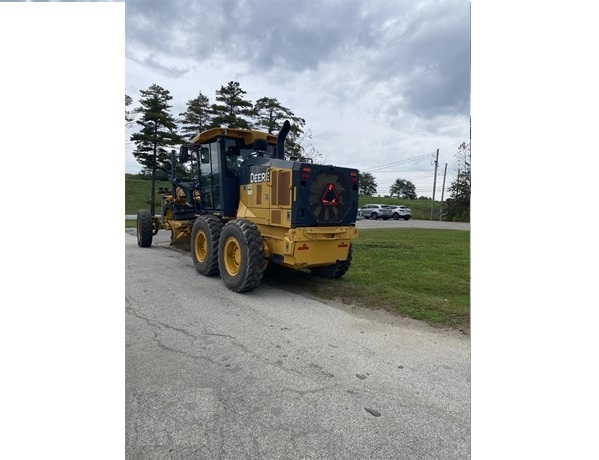 Motoconformadoras Deere 670G usada a la venta Ref.: 1728335280244880 No. 3