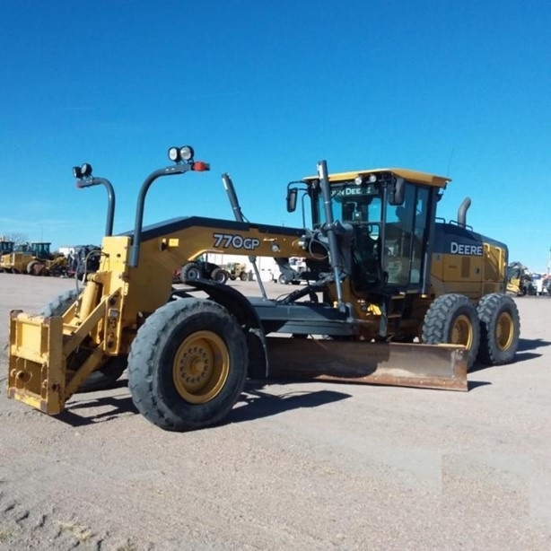 MOTOR GRADERS / DEERE / 770GP 