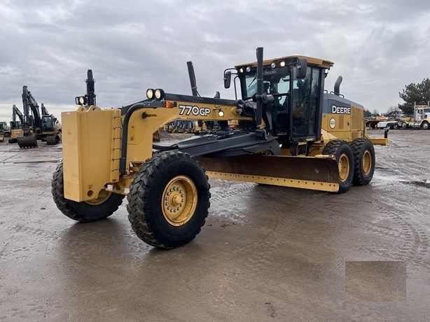 Motor Graders DEERE 770GP