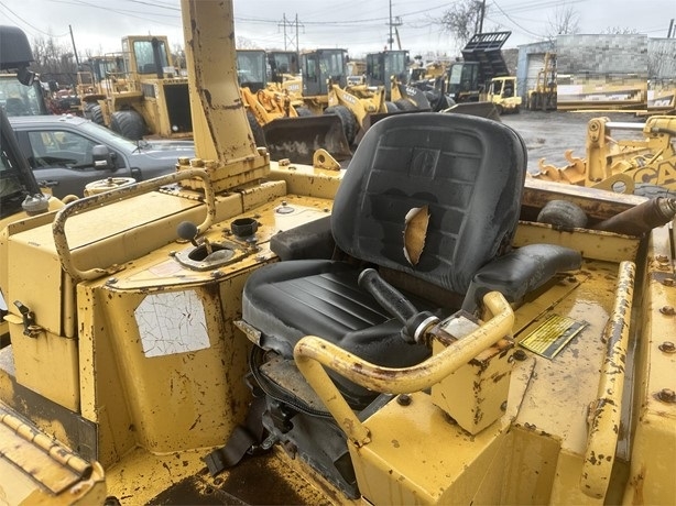 Tractores Sobre Orugas Caterpillar D6H seminueva en venta Ref.: 1731012571989853 No. 4