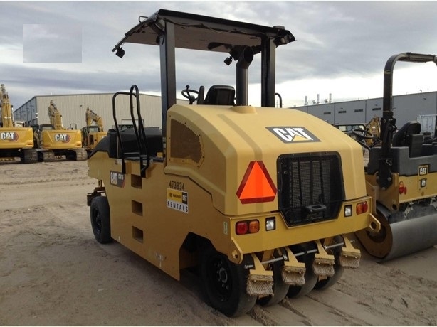 Compactadora Con Llantas Caterpillar CW16 usada a buen precio Ref.: 1731618531683962 No. 4