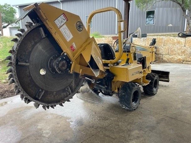 Trencher Vermeer RTX450