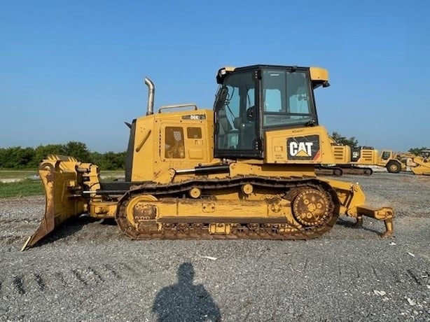 Tractores Sobre Orugas Caterpillar D6K de medio uso en venta Ref.: 1733255640875997 No. 2