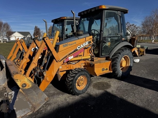 Backhoe Loaders Case 580SM