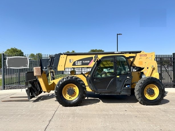 Telehandler Caterpillar TL1055