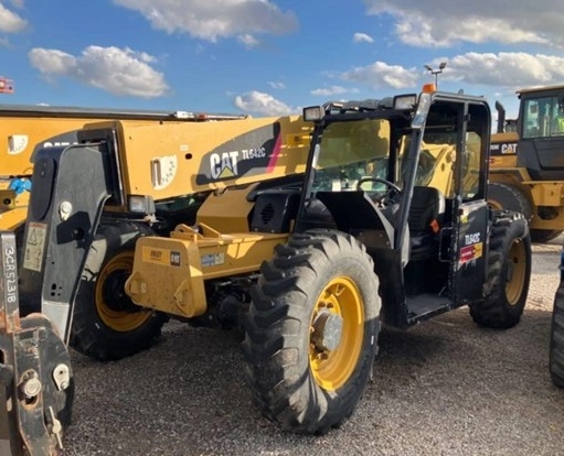 Telehandler Caterpillar TL642