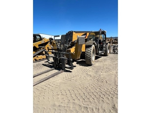 Telehandler CATERPILLAR TL642