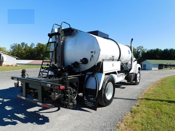 Asphalt Distributor Truck Etnyre CENTENNIAL