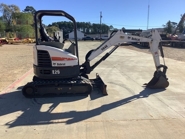 Hydraulic Excavator BOBCAT E26