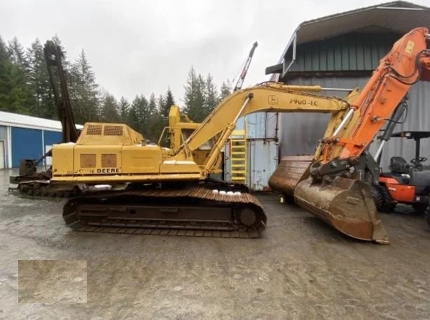 Hydraulic Excavator DEERE 790D