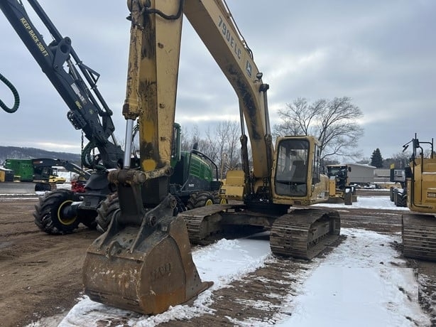 Hydraulic Excavator DEERE 790E